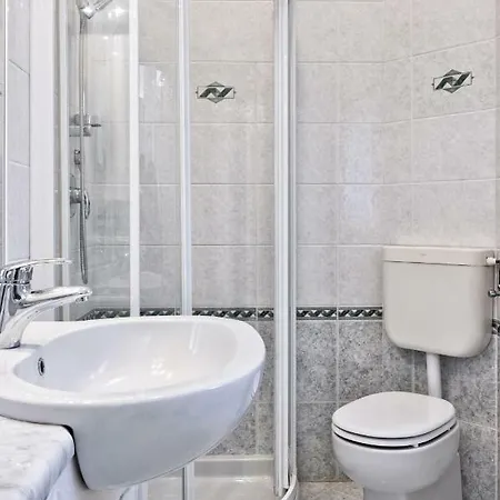 Tolentini Canal View بيت للعطل البندقية